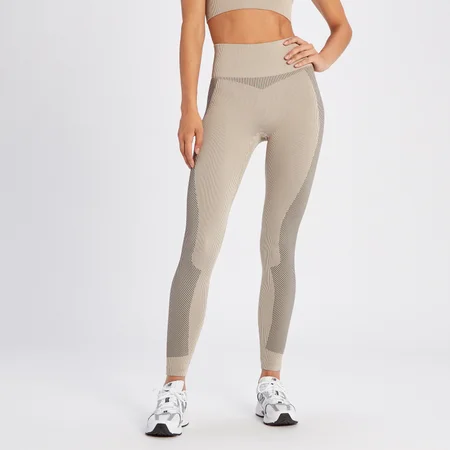 MP moteriškos kontrastinės briaunotos „Contrast Rib Seamless“ tamprės – Sezamo/juoda